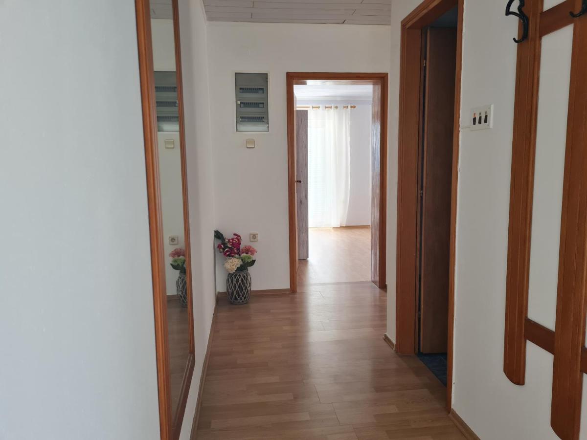 Apartman Tea Novi Vinodolski Bagian luar foto